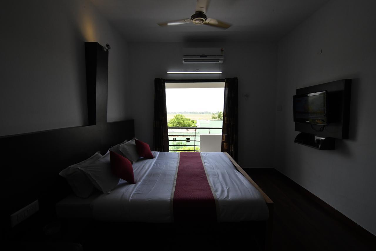 Lake View Hotel Madurai Exterior photo