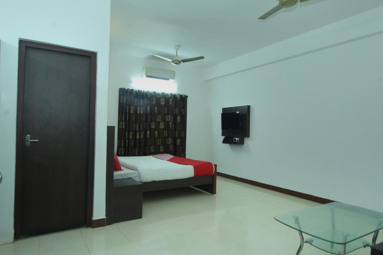 Lake View Hotel Madurai Exterior photo